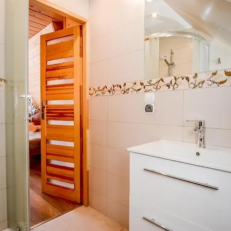 Goralska Oda ve Kahvaltı 3*