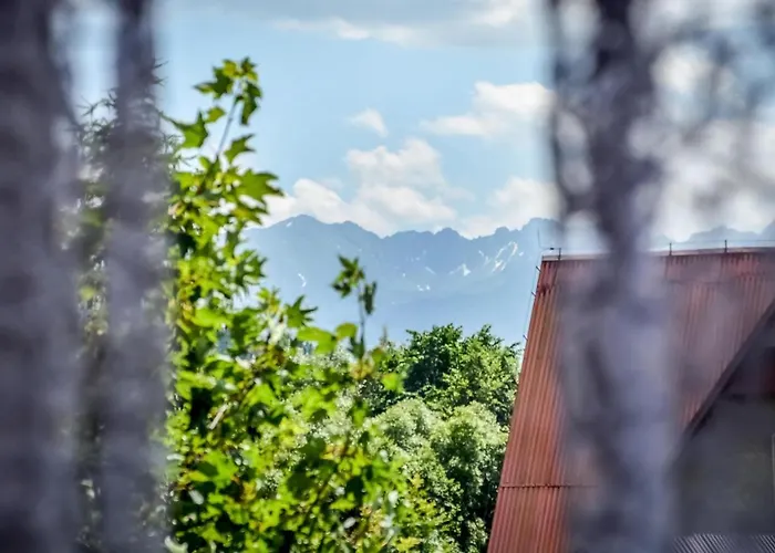 לינה וארוחת בוקר Goralska