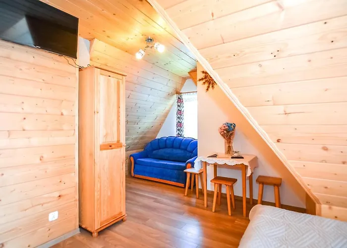 לינה וארוחת בוקר Goralska ביאלי דונאייק