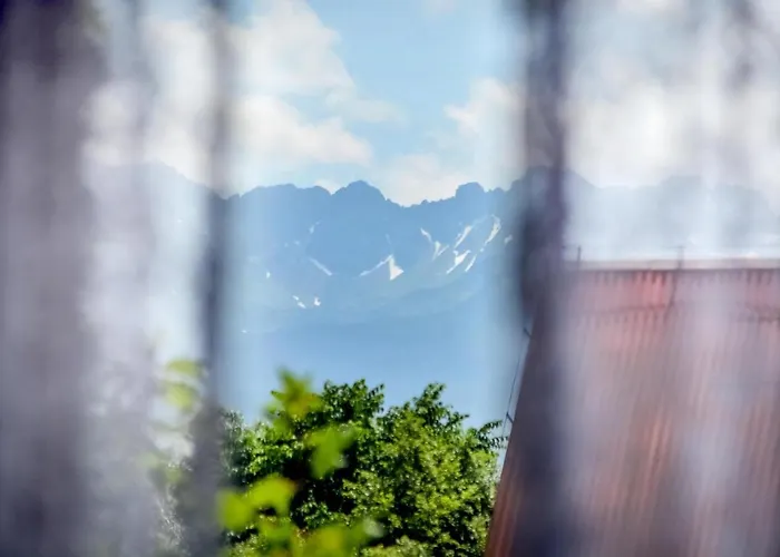 לינה וארוחת בוקר Goralska